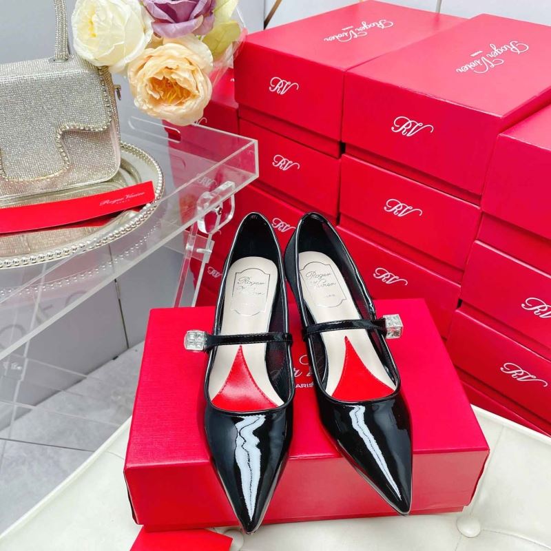 roger u1u1er flat shoes